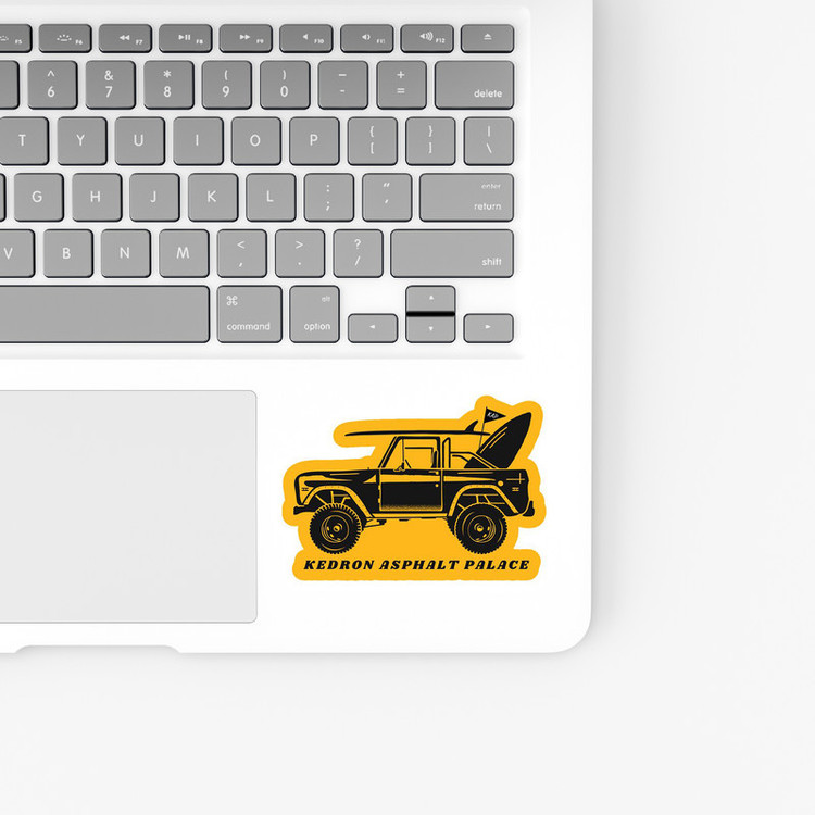 استیکر لپ تاپ و موبایل بووم طرح ماشین مدل Jeep کد UV099