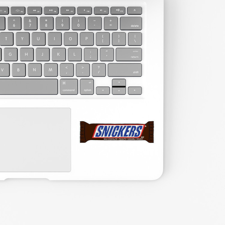 استیکر لپ تاپ و موبایل بووم طرح تنقلات مدل Snickers کد ZX049